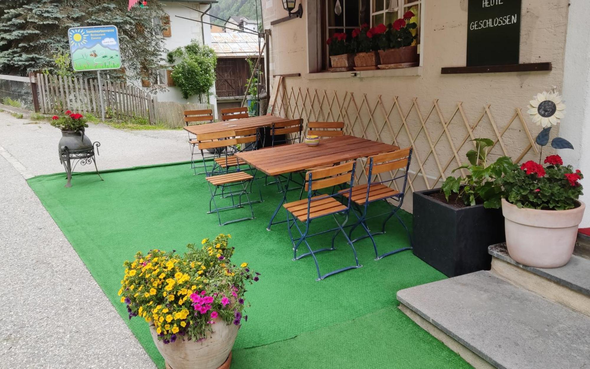 Tavanasa Ustria Crusch Alva Bed & Breakfast エクステリア 写真