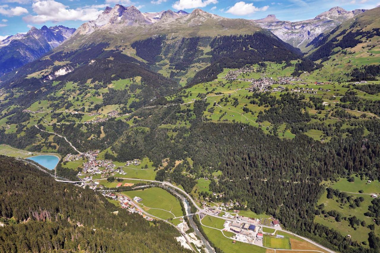 Tavanasa Ustria Crusch Alva Bed & Breakfast エクステリア 写真
